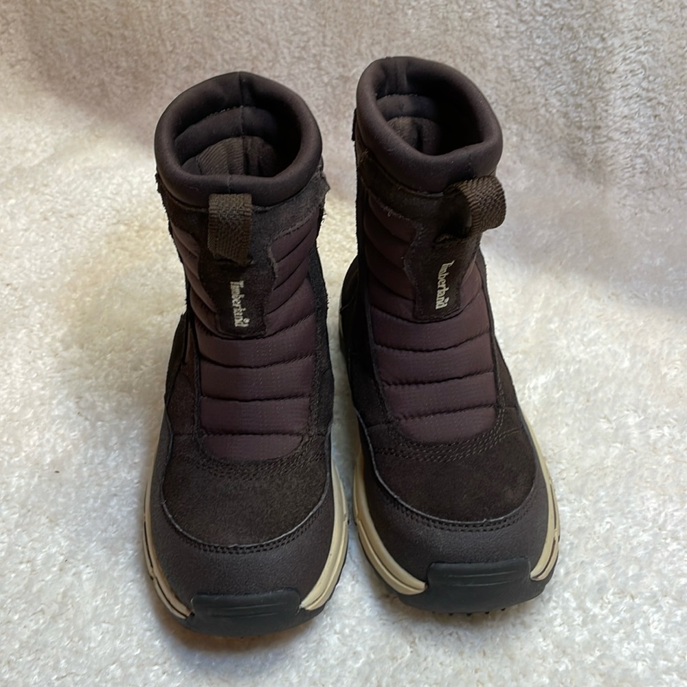 Timberland boys Brown winter waterproof thermolite boots. Size 3.